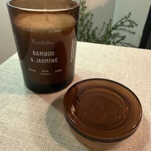 Portfolio Bamboo Jasmine California boutique candle 8.2 oz pleasant light aroma